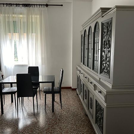 Tra Mare E Arte Appartement Ostia Buitenkant foto