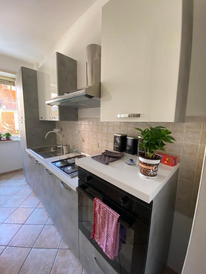 Tra Mare E Arte Appartement Ostia Buitenkant foto