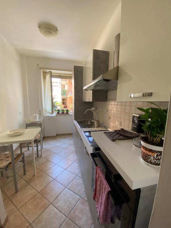 Tra Mare E Arte Appartement Ostia Buitenkant foto
