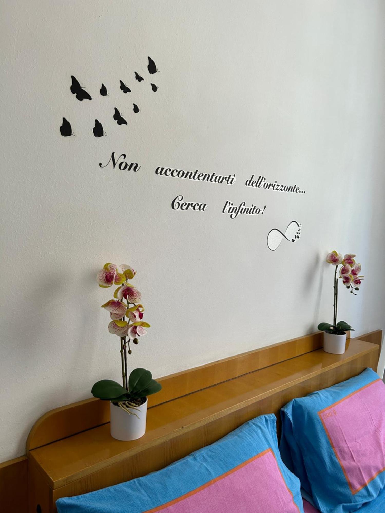 Tra Mare E Arte Appartement Ostia Buitenkant foto